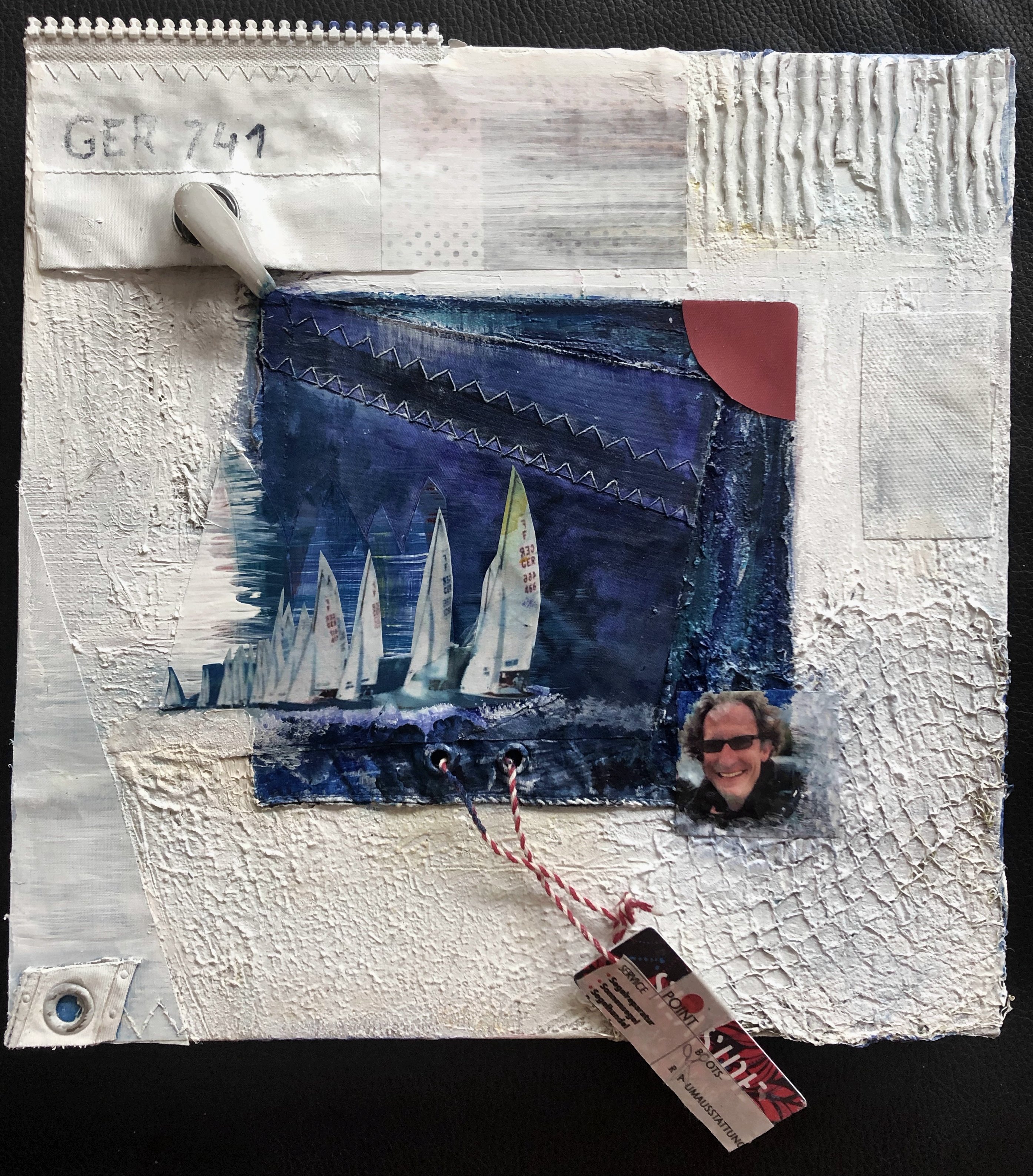 Flaggenalphabet S , Collage, 30 x 30 cm.